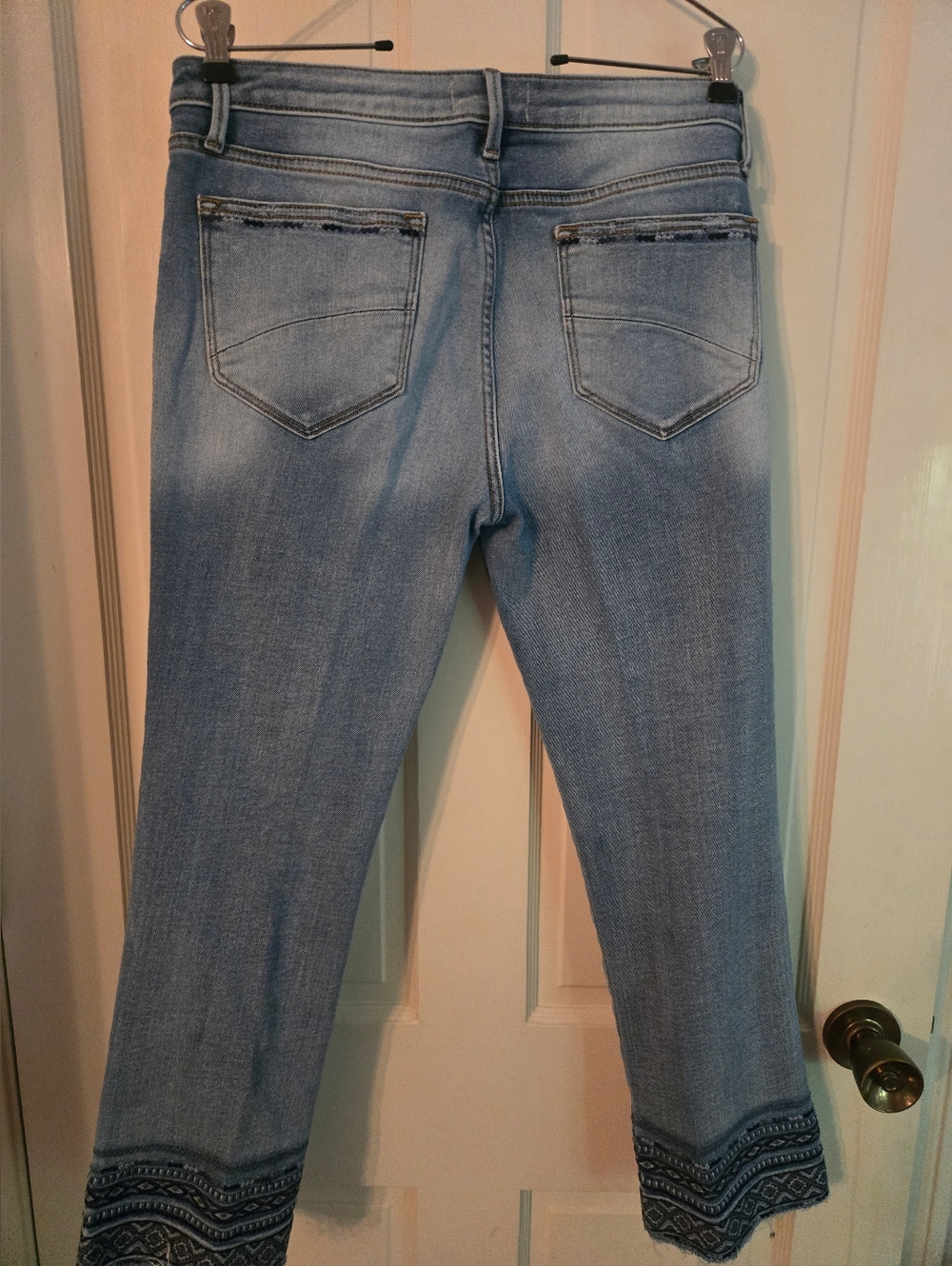 DRIFTWOOD Light Blue Cropped Embroidered Hem Jeans - Picture 2 of 5